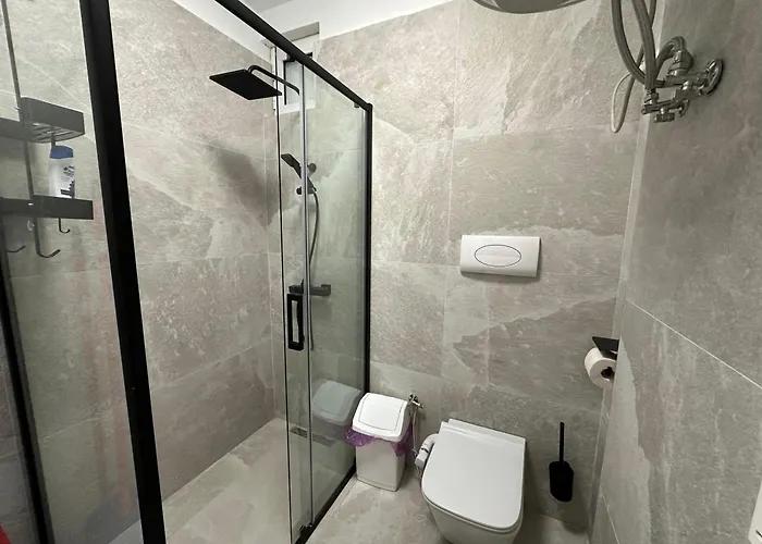 Alcazar Luxury Lägenhet *