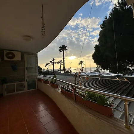 Apartment Alcazar Luxury Golem (Tirana)